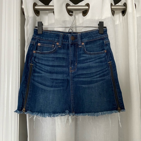 American Eagle jean skirt - Picture 1 of 4
